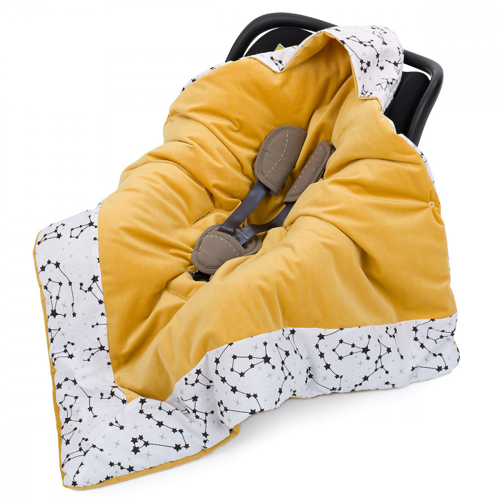 babashop.hu - MTT Univerzális takaró - Fehér alapon fekete csillagképek - sárga belső